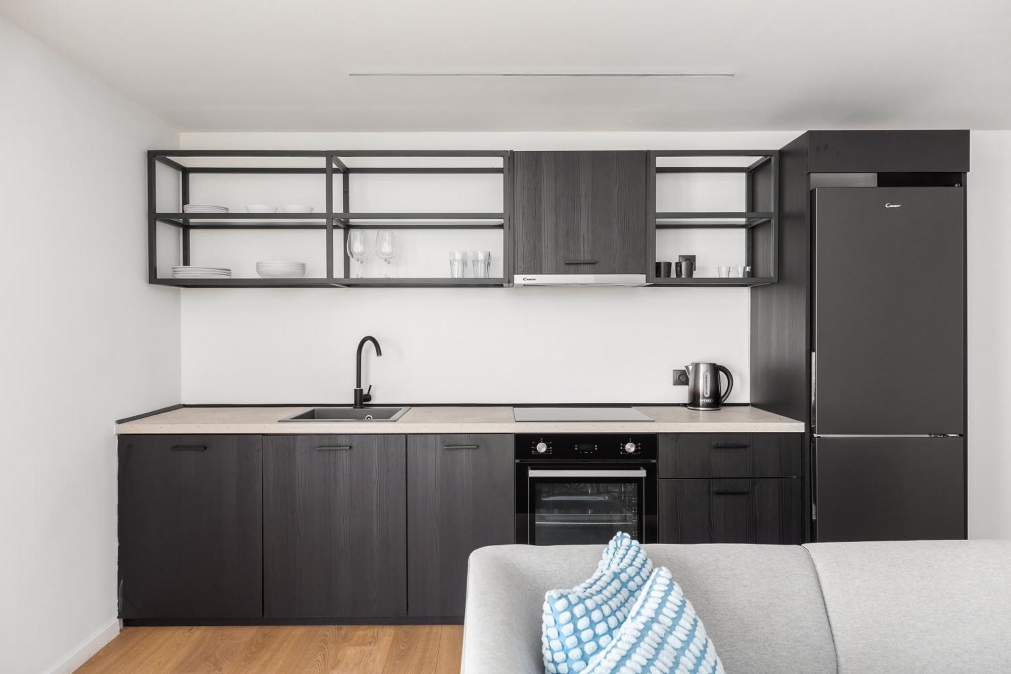 Celine By Halu!, Spacious Apartments Next To Business Hub Szaloniki Kültér fotó