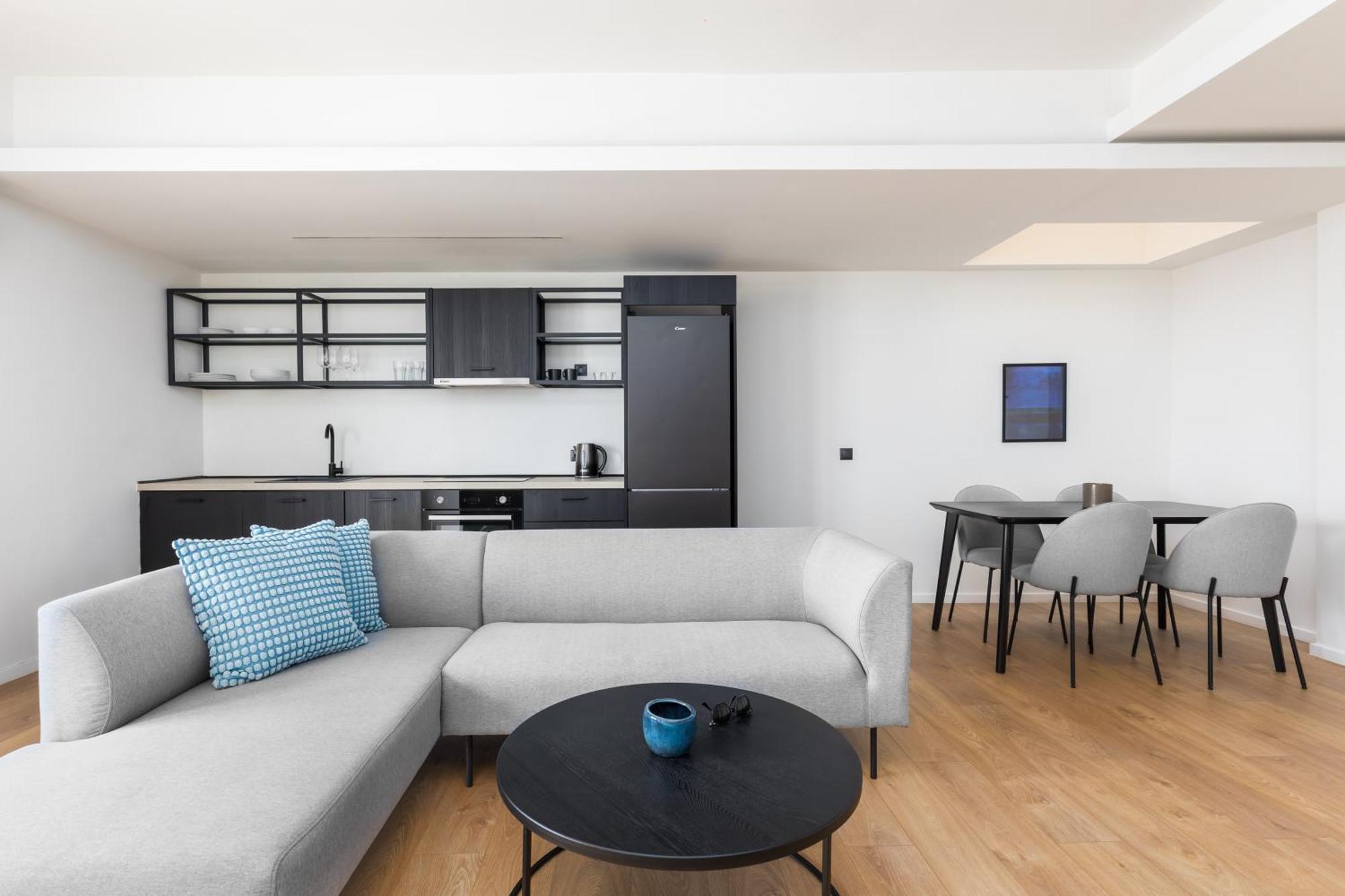Celine By Halu!, Spacious Apartments Next To Business Hub Szaloniki Kültér fotó